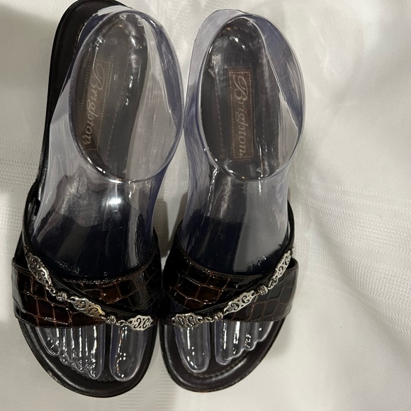 Brighton Decorative Slides size 8 - Picture 3 of 5